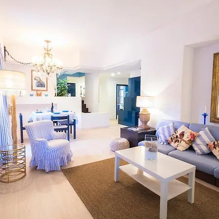 Luxury Penthouse 度假居 *