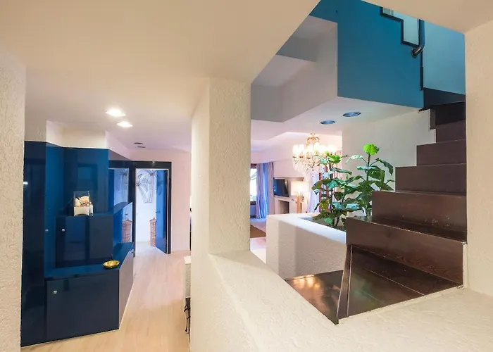 펜션 Luxury Penthouse 밀라노마리티마